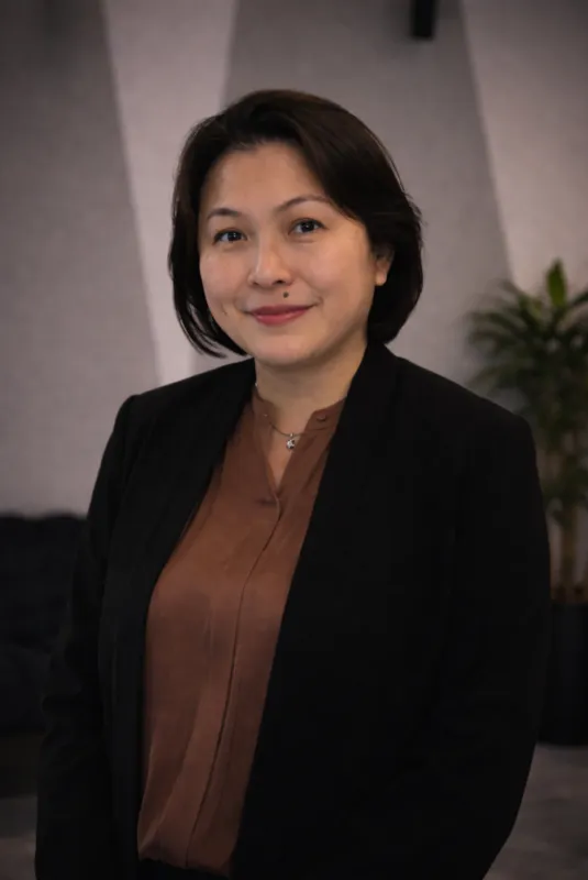 Pauline Tay - Baystone Legal lawyer headshot